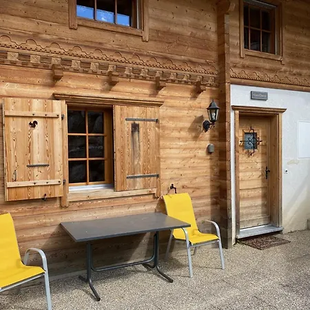 Alpilles - Familial, Recent, Equipe シャレー