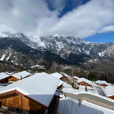 Alpilles - Familial, Recent, Equipe Chalet *